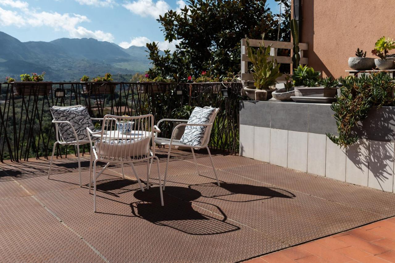 Bnb Casa Rossa Monreale Ngoại thất bức ảnh